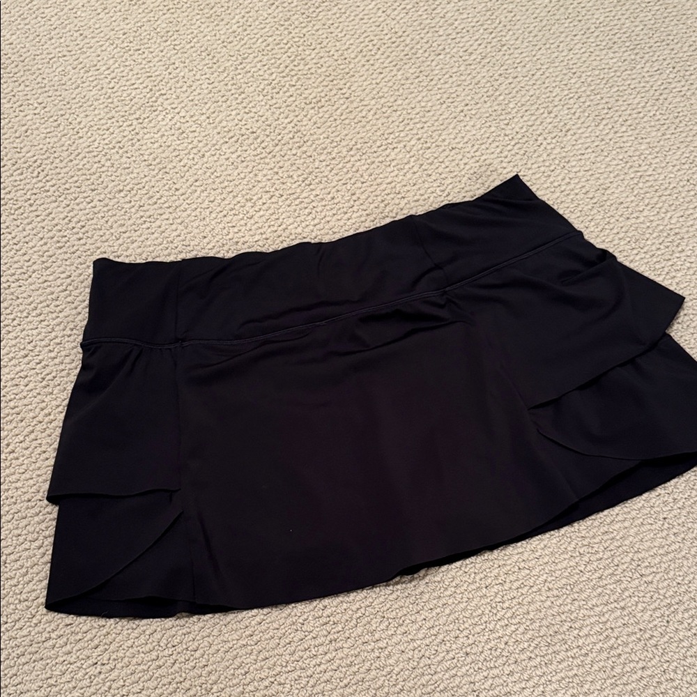 Athleta Black Momentum Skort